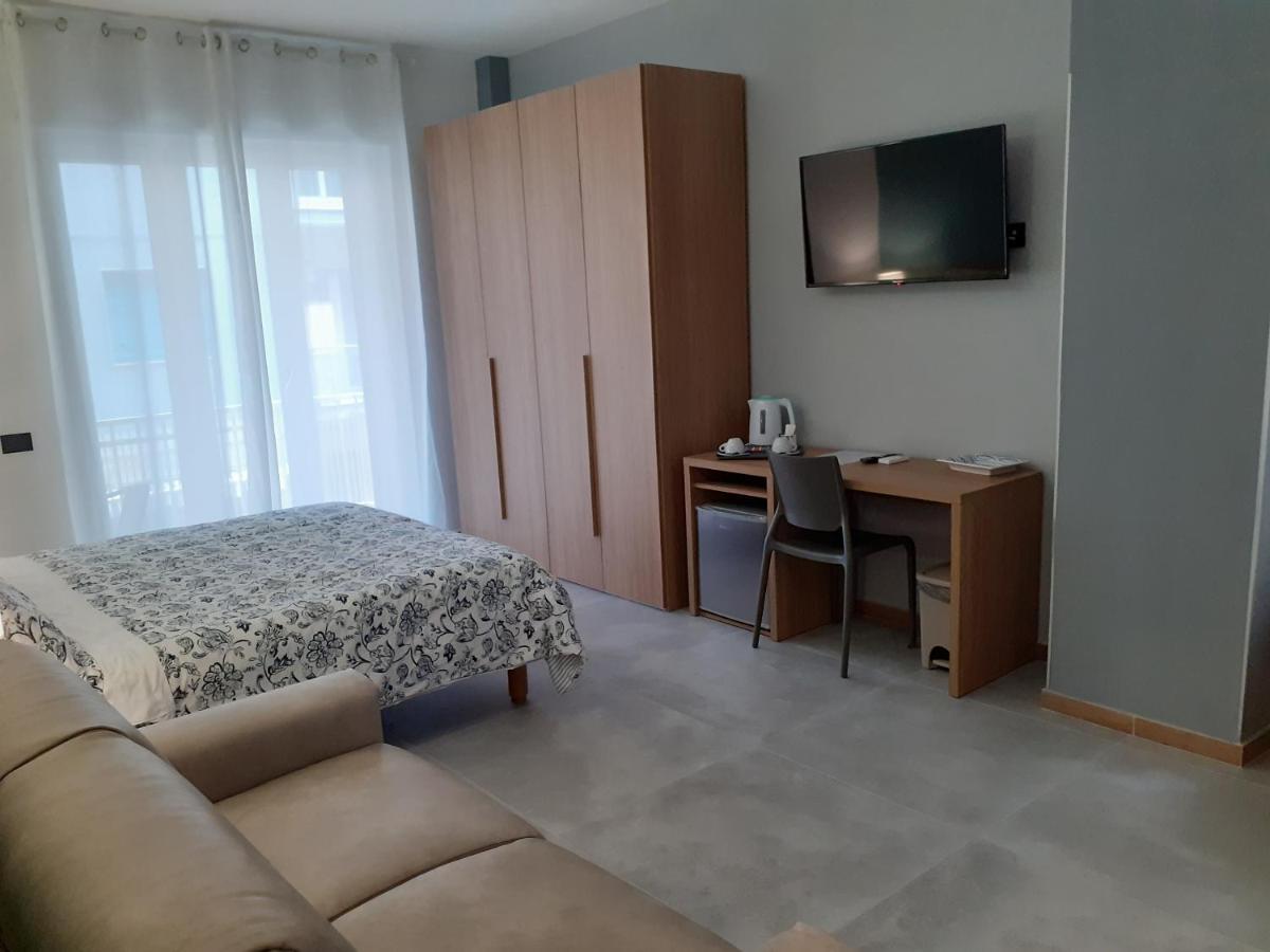 살레르노 I 4 Calici B&B 외부 사진